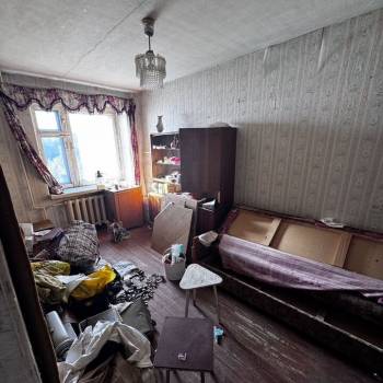 Продается Многокомнатная квартира, 61 м²