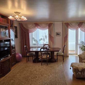 Продается 3-х комнатная квартира, 107,7 м²
