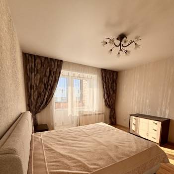 Сдается Многокомнатная квартира, 92 м²