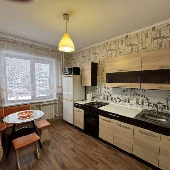 Сдается 1-комнатная квартира, 38 м²