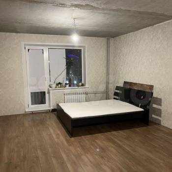 Продается 1-комнатная квартира, 39 м²