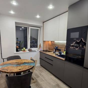 Продается 3-х комнатная квартира, 56,7 м²