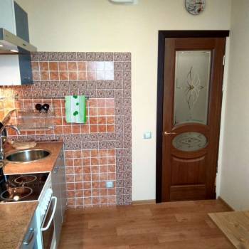 Сдается 1-комнатная квартира, 42 м²