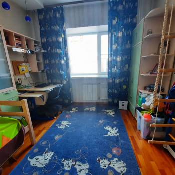 Продается 3-х комнатная квартира, 90 м²