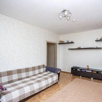 Продается 2-х комнатная квартира, 60 м²
