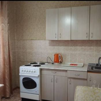 Сдается 1-комнатная квартира, 32 м²