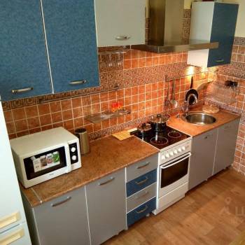 Сдается 1-комнатная квартира, 42 м²