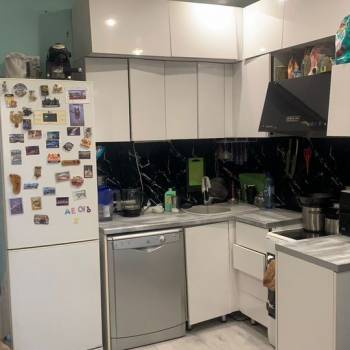 Продается 1-комнатная квартира, 37,3 м²