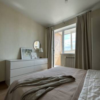 Продается 1-комнатная квартира, 47,9 м²