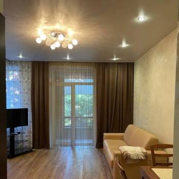Сдается 1-комнатная квартира, 47,5 м²