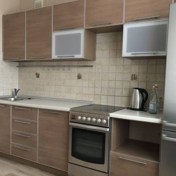 Сдается 1-комнатная квартира, 42 м²