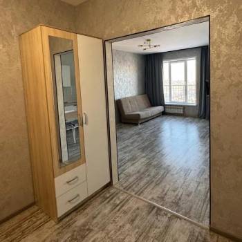 Сдается 1-комнатная квартира, 38 м²