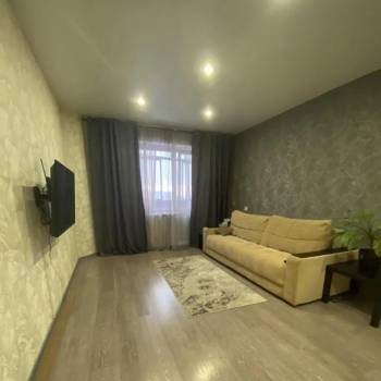 Сдается 1-комнатная квартира, 37 м²