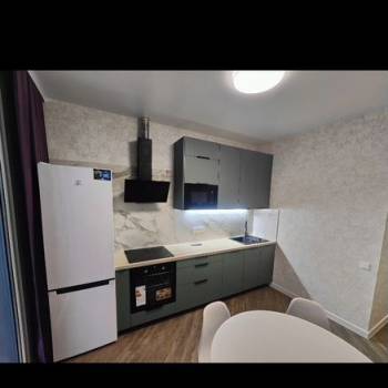 Сдается 1-комнатная квартира, 38 м²
