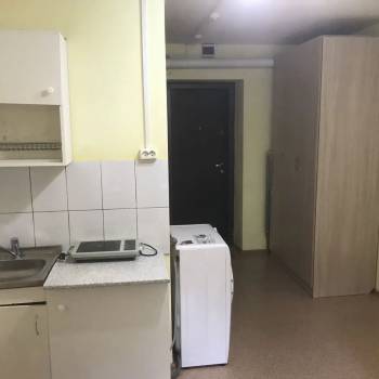 Сдается 1-комнатная квартира, 18 м²
