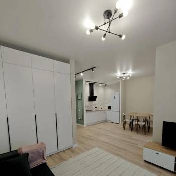Сдается 1-комнатная квартира, 38 м²