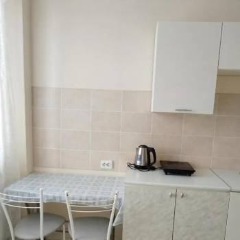 Сдается 1-комнатная квартира, 35 м²