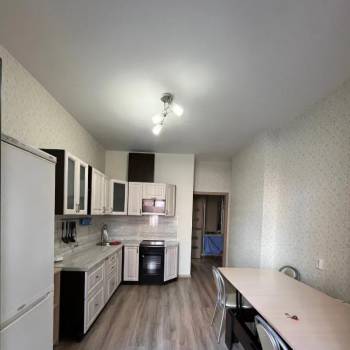 Сдается 1-комнатная квартира, 44,2 м²