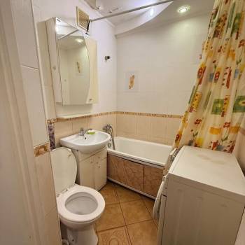 Сдается 2-х комнатная квартира, 42 м²