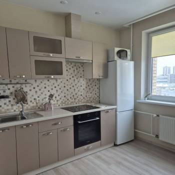Сдается 1-комнатная квартира, 37,3 м²