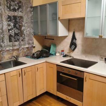 Сдается 2-х комнатная квартира, 80 м²