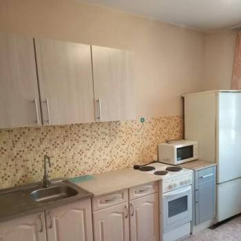 Сдается 1-комнатная квартира, 40,6 м²