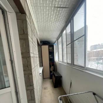 Продается 1-комнатная квартира, 35 м²