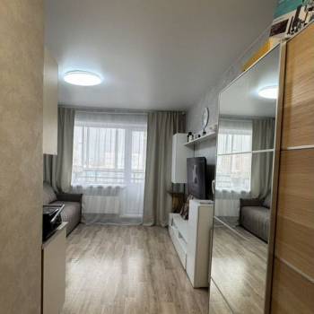 Продается 1-комнатная квартира, 18,4 м²