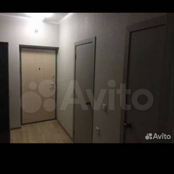 Сдается 2-х комнатная квартира, 60 м²