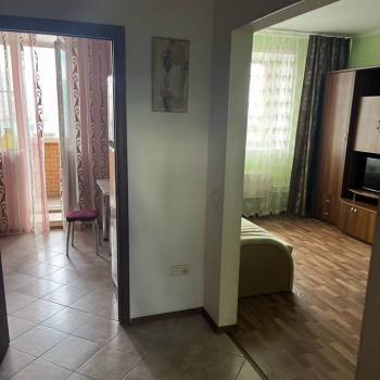 Сдается 1-комнатная квартира, 37,2 м²