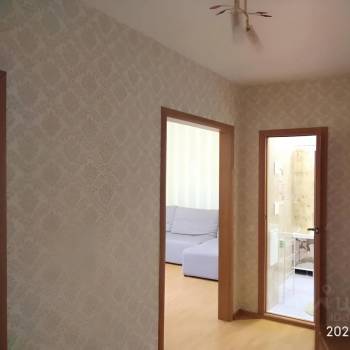 Сдается 1-комнатная квартира, 50 м²