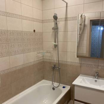 Сдается 1-комнатная квартира, 45 м²
