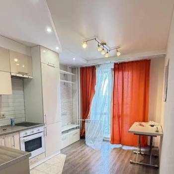Сдается 1-комнатная квартира, 45 м²