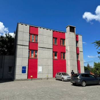 Сдается Нежилое помещение, 90 м²