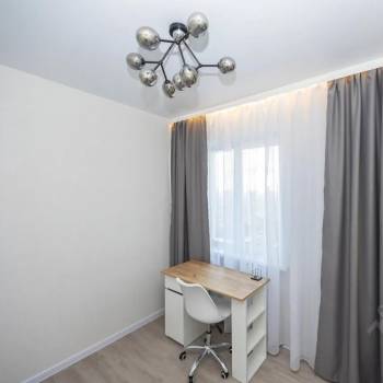 Продается Многокомнатная квартира, 61 м²