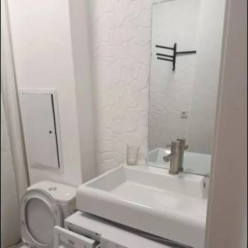 Продается 1-комнатная квартира, 41 м²