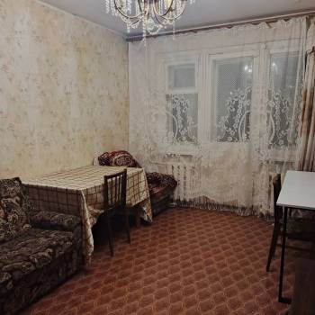 Сдается 1-комнатная квартира, 58 м²