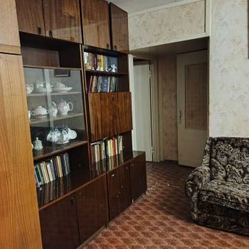 Сдается 1-комнатная квартира, 58 м²