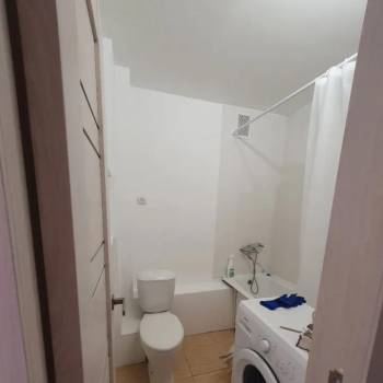 Сдается 1-комнатная квартира, 43 м²