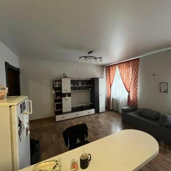 Продается 2-х комнатная квартира, 62,5 м²