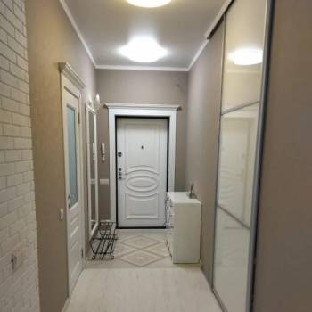 Сдается 1-комнатная квартира, 43 м²
