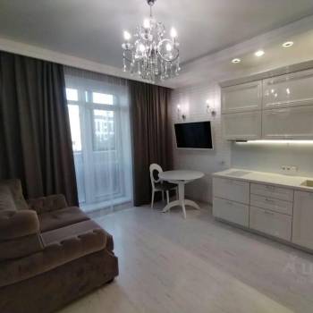 Сдается 1-комнатная квартира, 43 м²