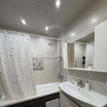 Сдается 1-комнатная квартира, 41 м²