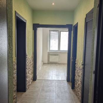 Продается 1-комнатная квартира, 60,1 м²