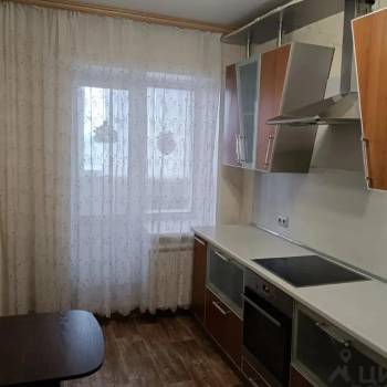 Сдается 2-х комнатная квартира, 60 м²