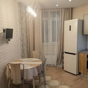 Сдается 2-х комнатная квартира, 62,8 м²