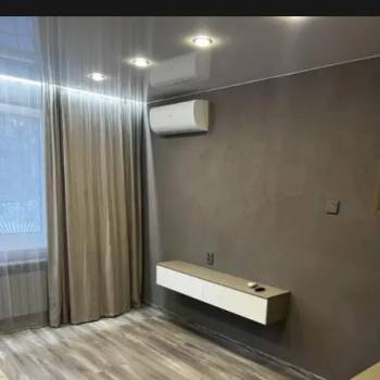 Продается 1-комнатная квартира, 28 м²