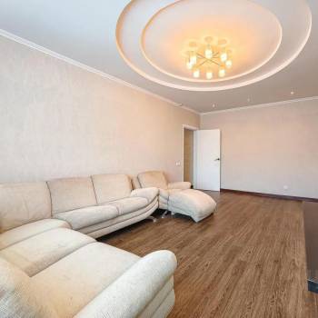 Сдается 2-х комнатная квартира, 87 м²