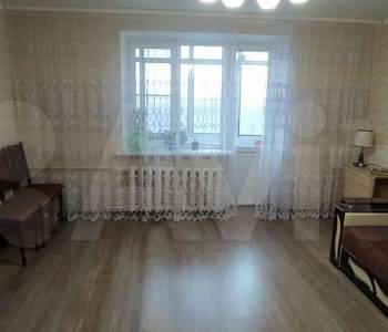 Продается Многокомнатная квартира, 82 м²