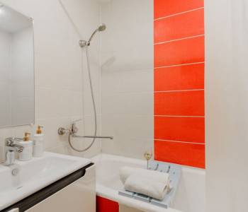Продается 3-х комнатная квартира, 63,3 м²